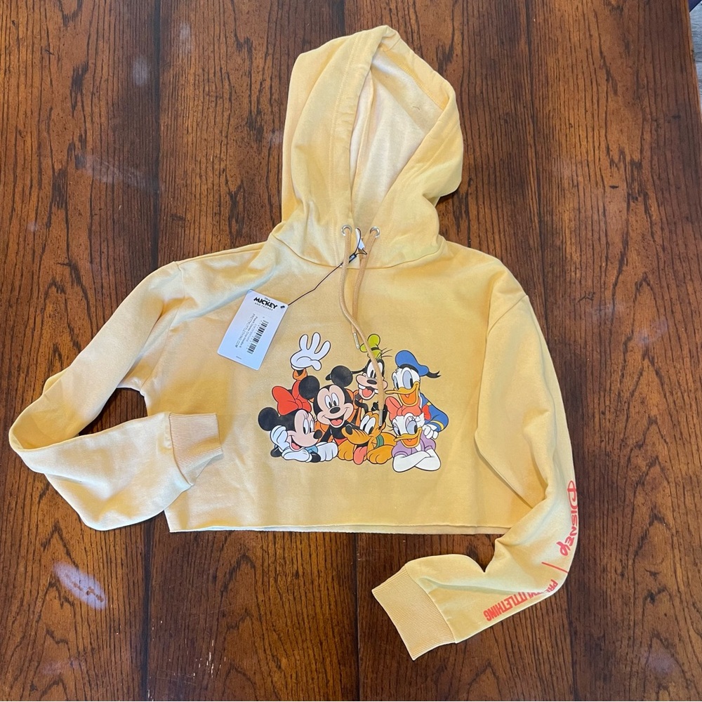 Disney Crop Top Sweatshirt (Pretty Little Things) New With Tags Size 2 Yelllow
